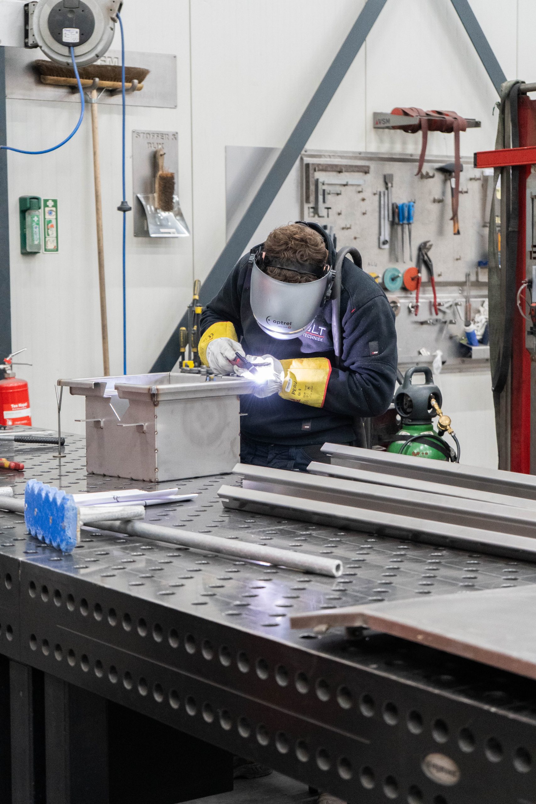 Werken bij BLT Techniek: TIG-lasser in de werkplaats